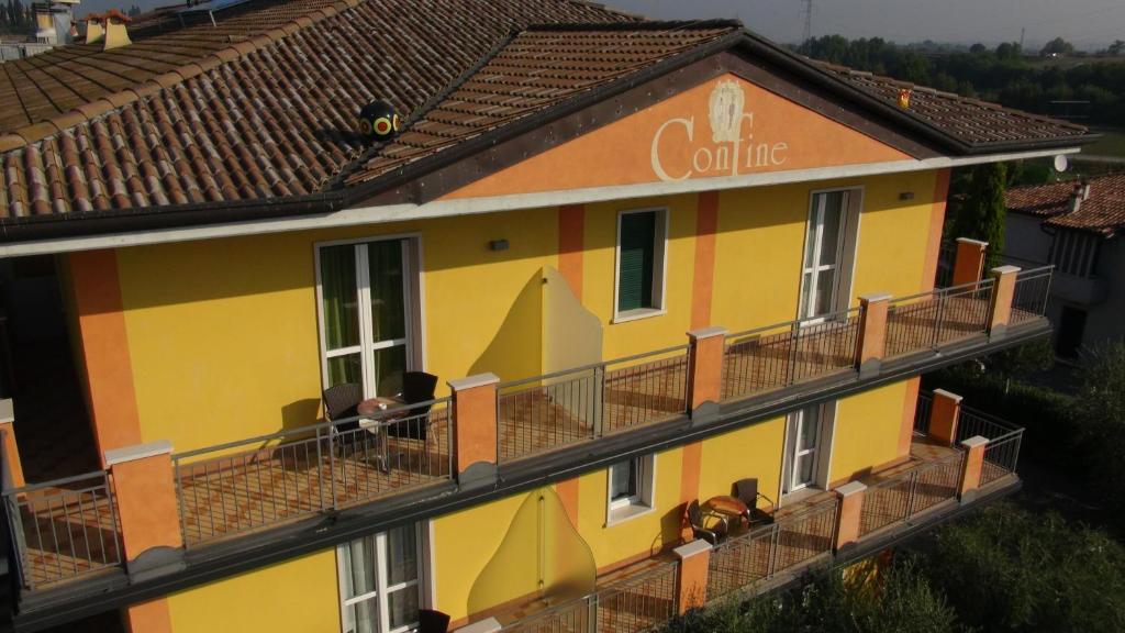 Hotel Confine Colà Dış mekan fotoğraf
