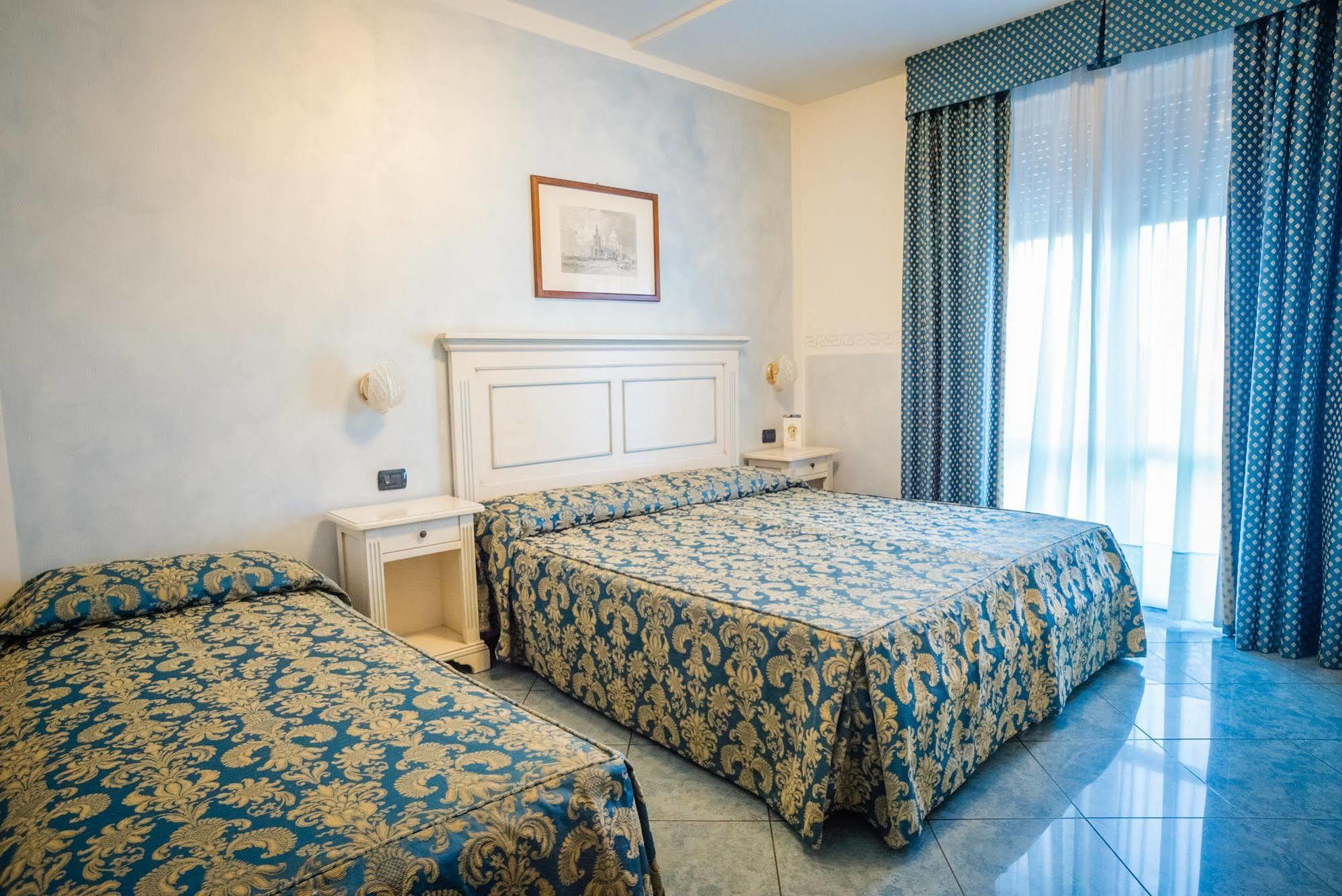 Hotel Confine Colà Dış mekan fotoğraf