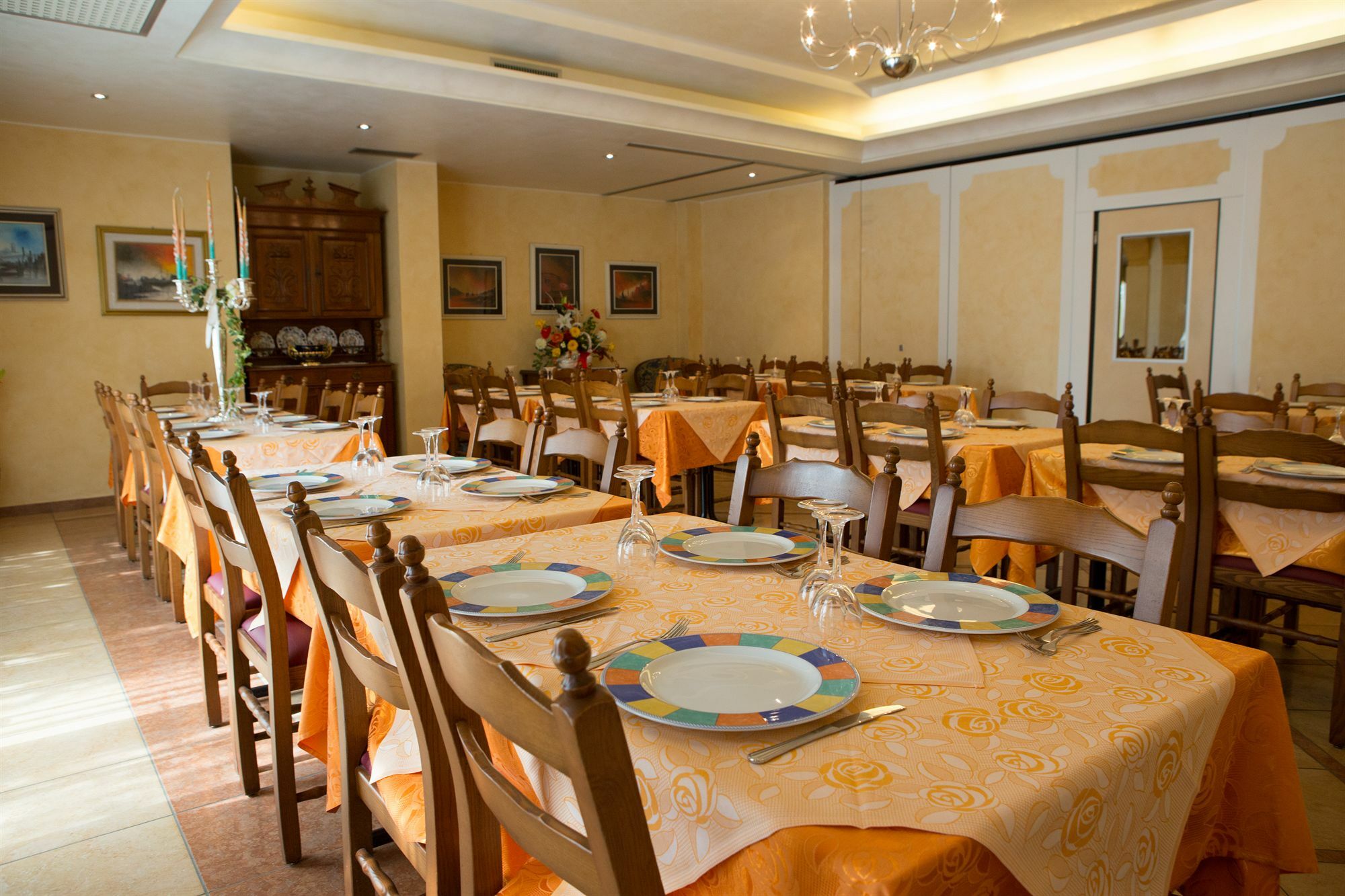 Hotel Confine Colà Dış mekan fotoğraf